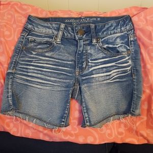 American eagle midi super stretch denim cut off